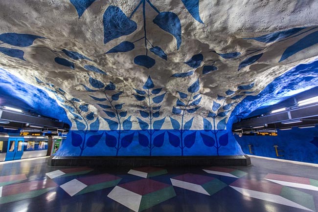 Ενα μετρό σκέτο έργο τέχνης στη Στοκχόλμη -Η μεγαλύτερη γκαλερί του κόσμου