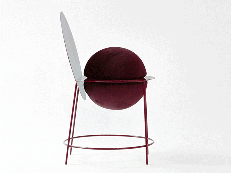 Η Katia Tolstykh έχει σχεδιάσει την καρέκλα Proun