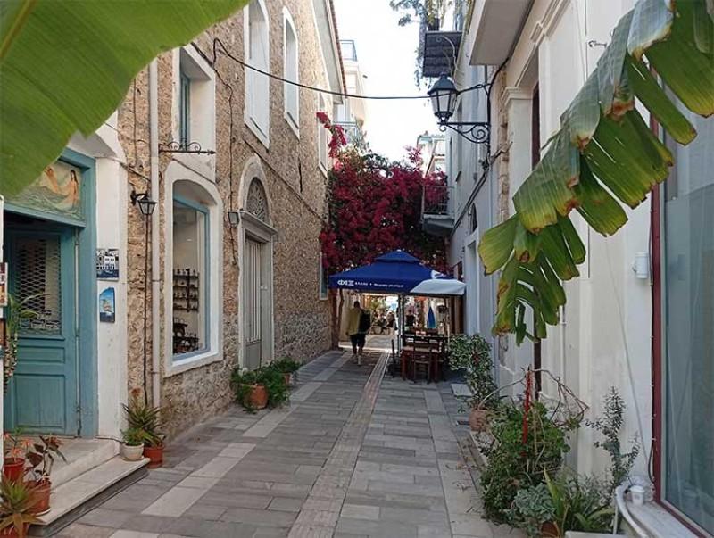 Ναύπλιο, ένα μαγευτικό μέρος που με την πλούσια καλοκαιρινή τουριστική σεζόν